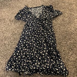 Navy blue floral dress that cross ties in the front